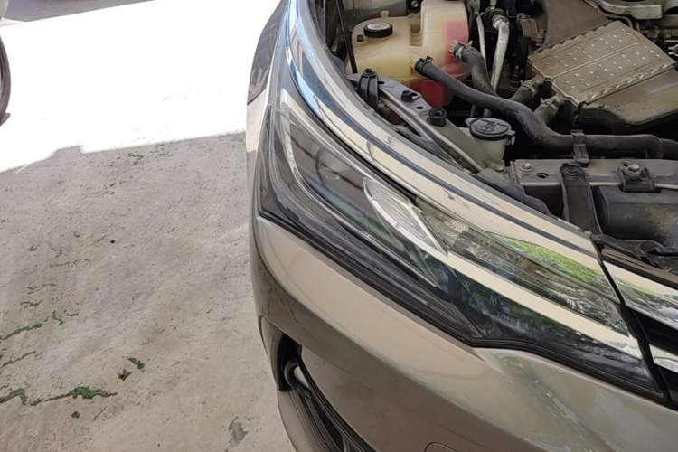 Used Toyota Corolla 2018 1.2T S-CVT GL-i Zhihui Edition Right Front Headlight
