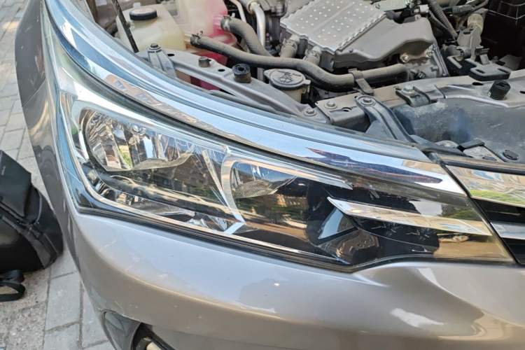 Used Toyota Corolla 2018 1.2T S-CVT GL-i Zhihui Edition Right Front Headlight
