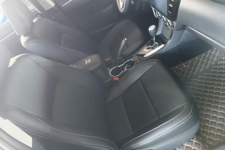 Used Toyota Corolla 2018 1.2T S-CVT GL Smart Enjoyment Version Right Front Seat