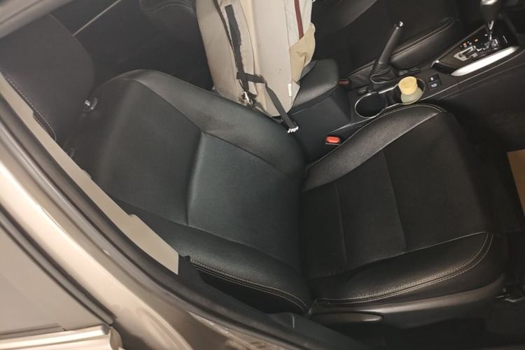 Used Toyota Corolla 2018 1.2T S-CVT GL Smart Enjoyment Version Right Front Seat