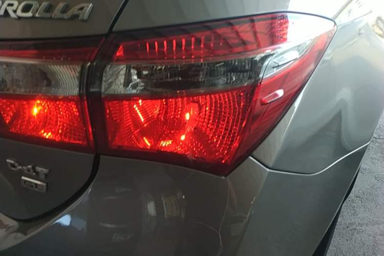 Used Toyota Corolla 2018 1.2T S-CVT GL Smart Enjoyment Version Right Rear Taillight