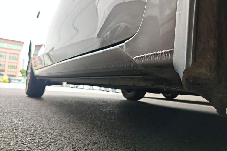 Used Toyota Corolla 2018 1.2T S-CVT GL Smart Enjoyment Version Right Side Sill