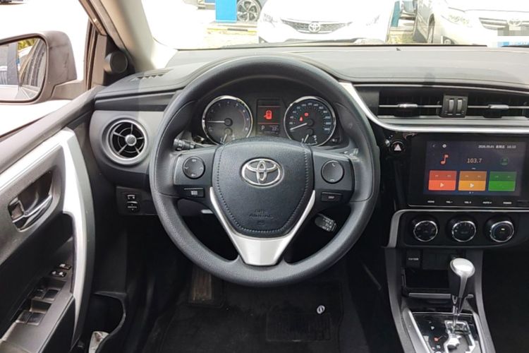 Used Toyota Corolla 2018 1.2T S-CVT GL-i Zhihui Edition Steering Wheel