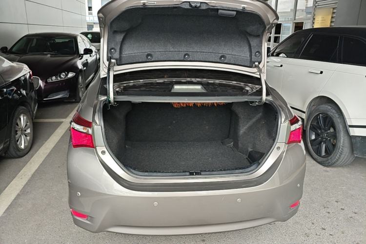 Used Toyota Corolla 2018 1.2T S-CVT GL Smart Enjoyment Version Trunk