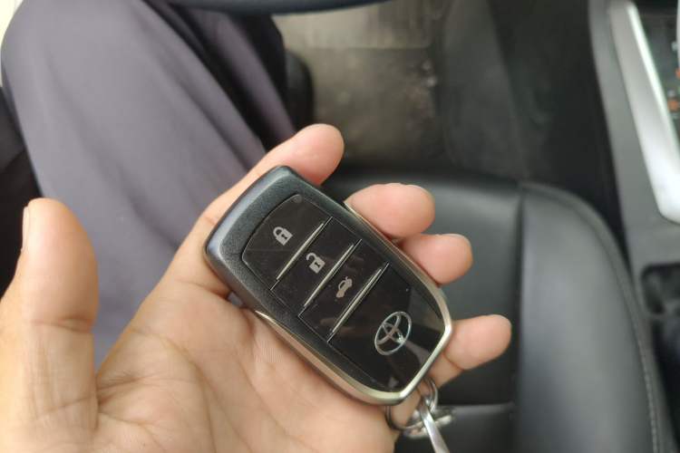 Used Toyota Corolla 2018 1.2T S-CVT GL Smart Enjoyment Version Vehicle Key