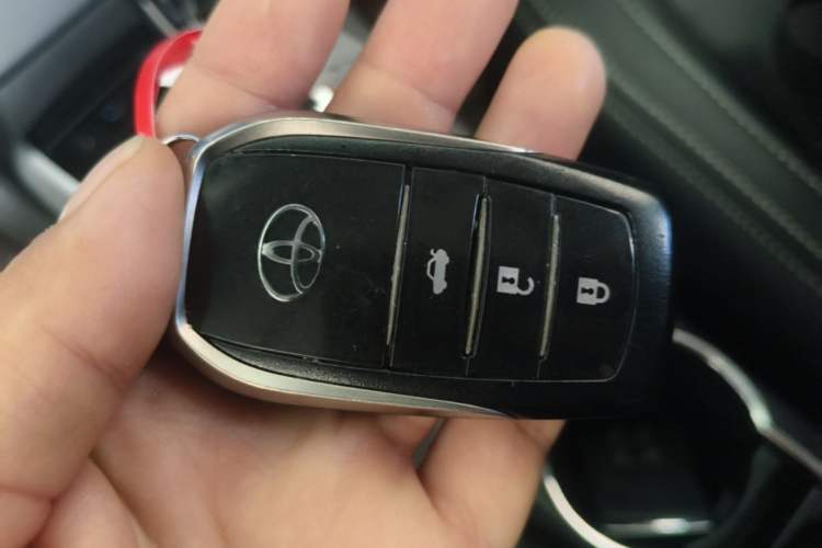 Used Toyota Corolla 2018 1.2T S-CVT GL Smart Enjoyment Version Vehicle Key