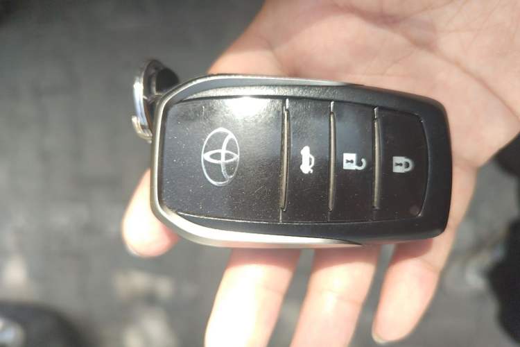 Used Toyota Corolla 2018 1.2T S-CVT GL Smart Enjoyment Version Vehicle Key