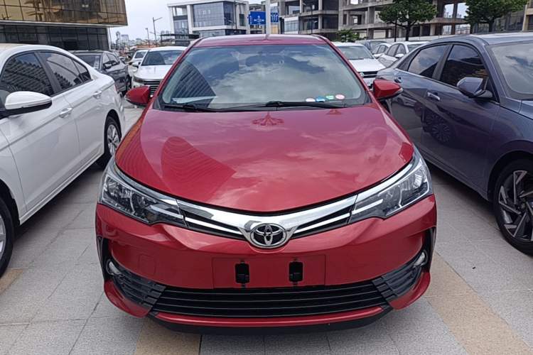 Used Toyota Corolla 2018 1.2T S-CVT GL Smart Enjoyment Version Front