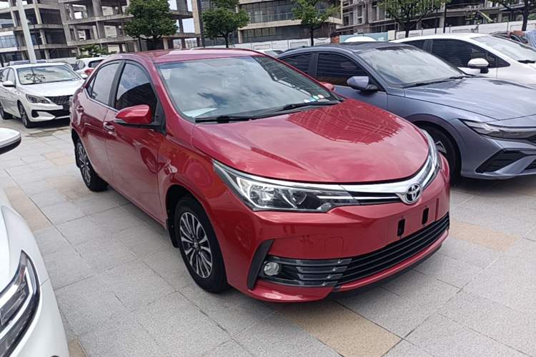 Used Toyota Corolla 2018 1.2T S-CVT GL Smart Enjoyment Version Front Right 45 Deg