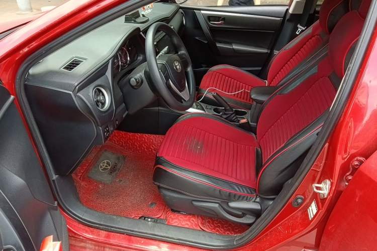 Used Toyota Corolla 2018 1.2T S-CVT GL Smart Enjoyment Version Left Front Seat