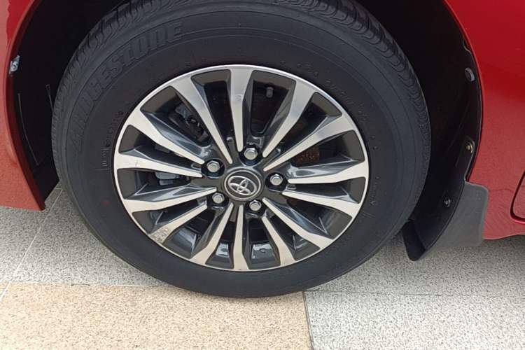 Used Toyota Corolla 2018 1.2T S-CVT GL Smart Enjoyment Version Left Front Wheel Hub