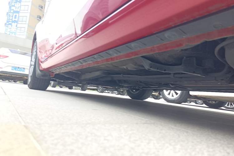 Used Toyota Corolla 2018 1.2T S-CVT GL Smart Enjoyment Version Left Side Sill