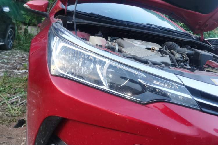 Used Toyota Corolla 2018 1.2T S-CVT GL Smart Enjoyment Version Right Front Headlight