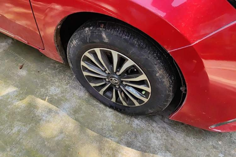 Used Toyota Corolla 2018 1.2T S-CVT GL-i Zhihui Edition Right Front Wheel Hub