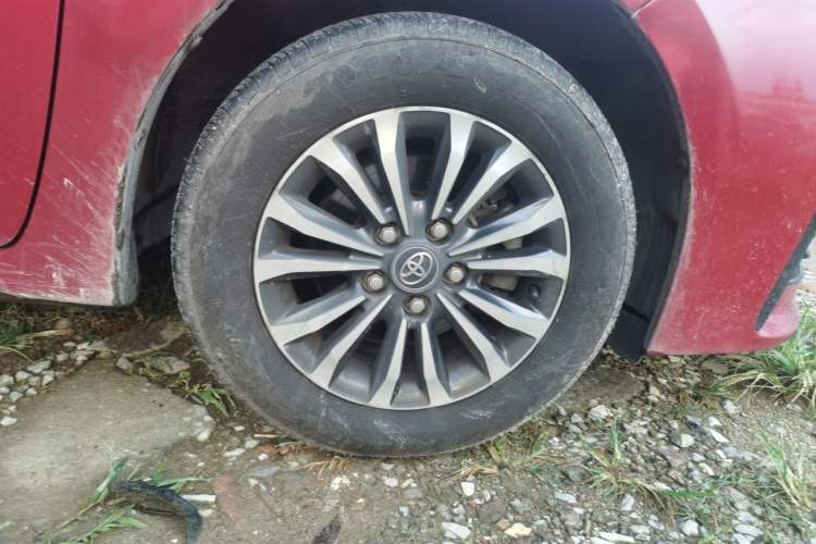 Used Toyota Corolla 2018 1.2T S-CVT GL Smart Enjoyment Version Right Front Wheel Hub