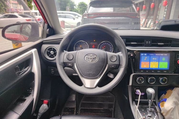 Used Toyota Corolla 2018 1.2T S-CVT GL-i Zhihui Edition Steering Wheel