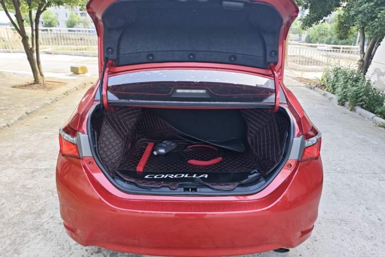 Used Toyota Corolla 2018 1.2T S-CVT GL Smart Enjoyment Version Trunk