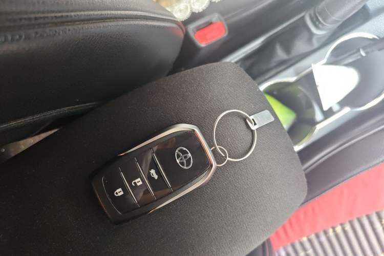 Used Toyota Corolla 2018 1.2T S-CVT GL Smart Enjoyment Version Vehicle Key