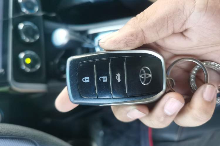Used Toyota Corolla 2018 1.2T S-CVT GL Smart Enjoyment Version Vehicle Key