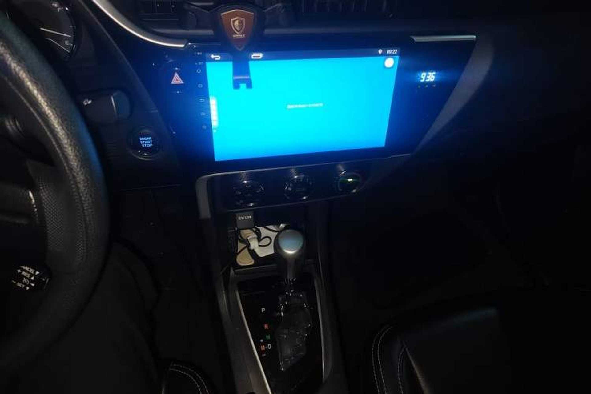 Used Toyota Corolla 2018 1.2T S-CVT GL Smart Enjoyment Version Audio And AC Panel