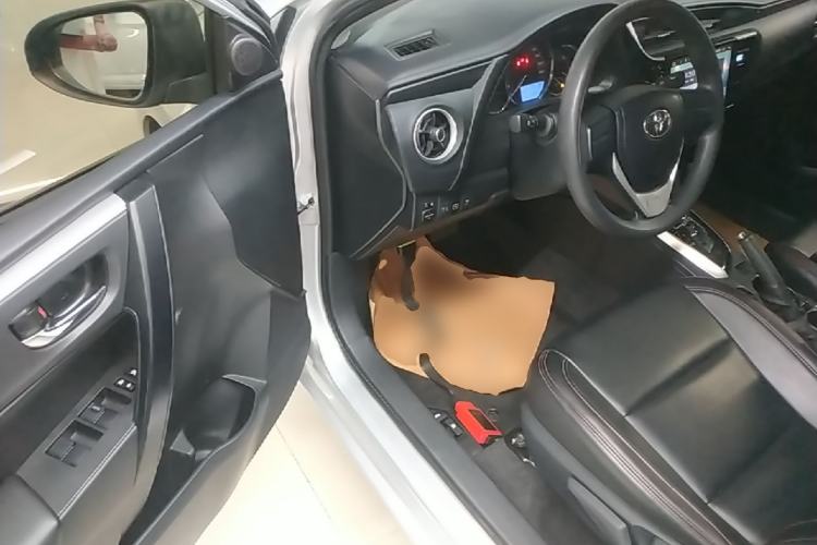 Used Toyota Corolla 2018 1.2T S-CVT GL Smart Enjoyment Version Driver Seat