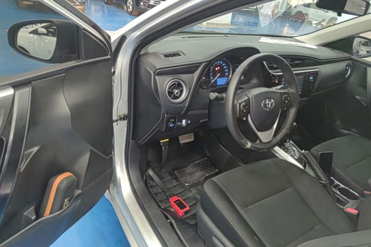 Used Toyota Corolla 2018 1.2T S-CVT GL Smart Enjoyment Version Driver Seat