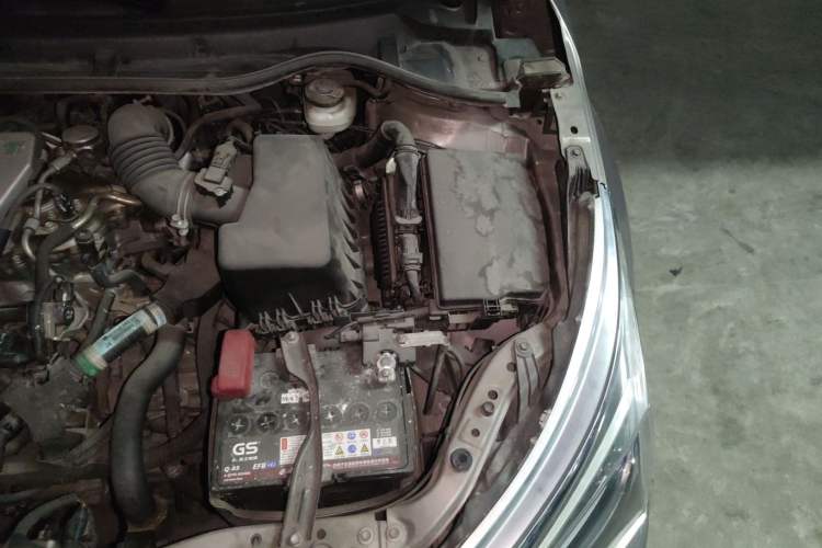 Used Toyota Corolla 2018 1.2T S-CVT GL-i Zhihui Edition Engine Bay Left