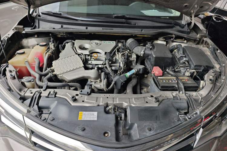 Used Toyota Corolla 2018 1.2T S-CVT GL Smart Enjoyment Version Engine Bay