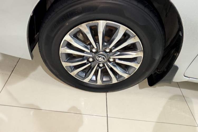 Used Toyota Corolla 2018 1.2T S-CVT GL-i Zhihui Edition Exterior 4