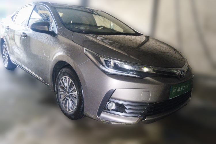 Used Toyota Corolla 2018 1.2T S-CVT GL-i Zhihui Edition Front Right 45 Deg