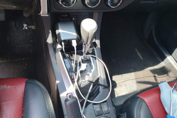 Used Toyota Corolla 2018 1.2T S-CVT GL Smart Enjoyment Version Gear Lever