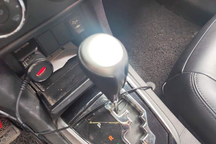 Used Toyota Corolla 2018 1.2T S-CVT GL-i Zhihui Edition Gear Lever
