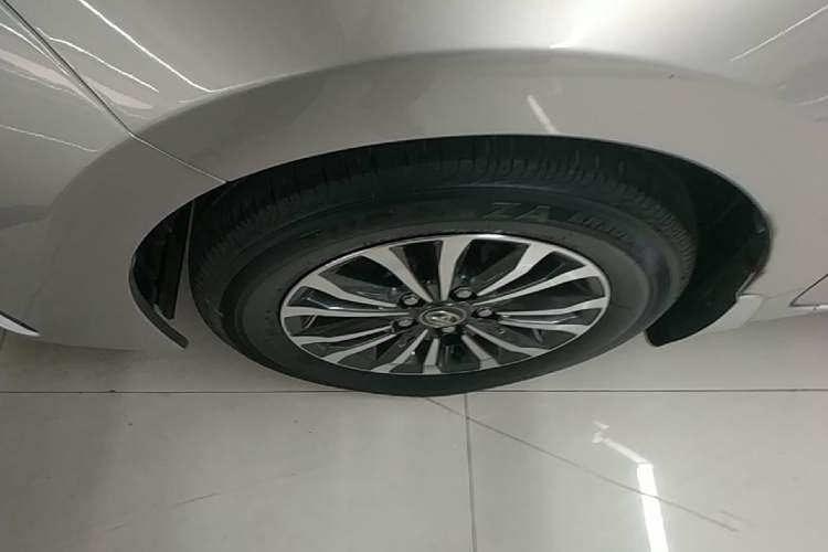 Used Toyota Corolla 2018 1.2T S-CVT GL Smart Enjoyment Version Left Front Wheel Hub