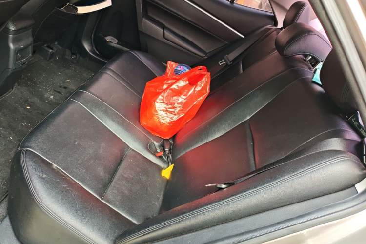 Used Toyota Corolla 2018 1.2T S-CVT GL Smart Enjoyment Version Left Rear Seat
