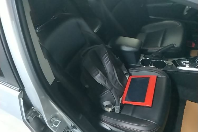 Used Toyota Corolla 2018 1.2T S-CVT GL Smart Enjoyment Version Right Front Seat