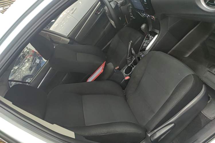 Used Toyota Corolla 2018 1.2T S-CVT GL Smart Enjoyment Version Right Front Seat
