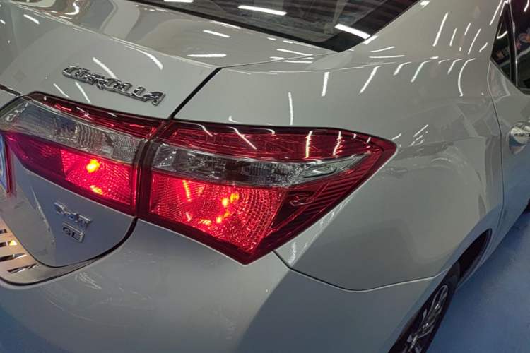 Used Toyota Corolla 2018 1.2T S-CVT GL Smart Enjoyment Version Right Rear Taillight