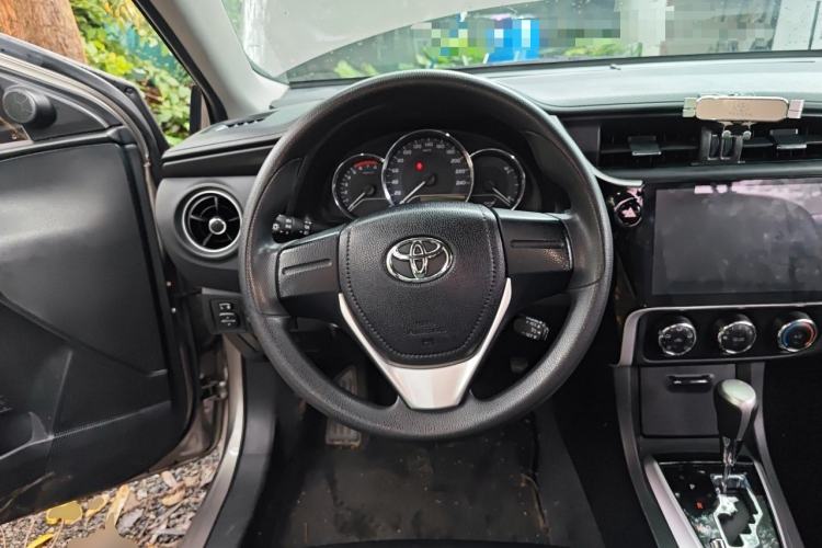 Used Toyota Corolla 2018 1.2T S-CVT GL Smart Enjoyment Version Steering Wheel