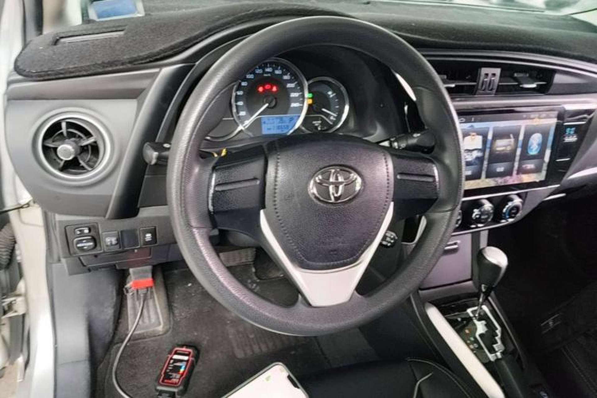 Used Toyota Corolla 2018 1.2T S-CVT GL Smart Enjoyment Version Steering Wheel