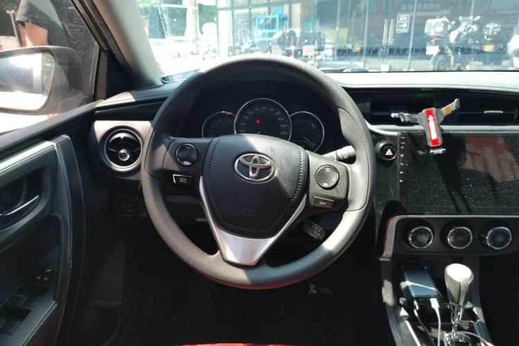 Used Toyota Corolla 2018 1.2T S-CVT GL Smart Enjoyment Version Steering Wheel