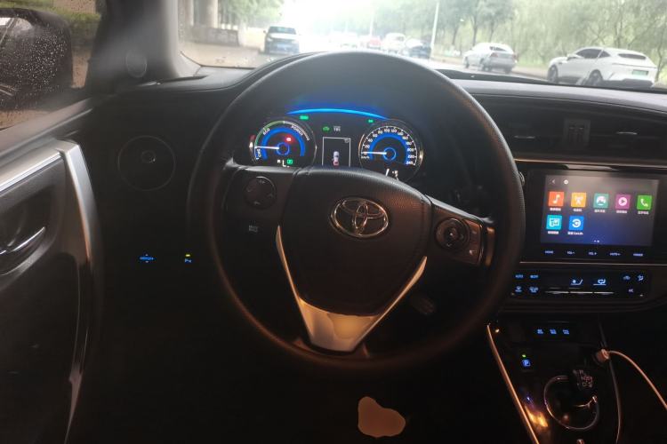 Used Toyota Corolla 2018 Dual-Engine 1.8L E-CVT Smart Edition Steering Wheel