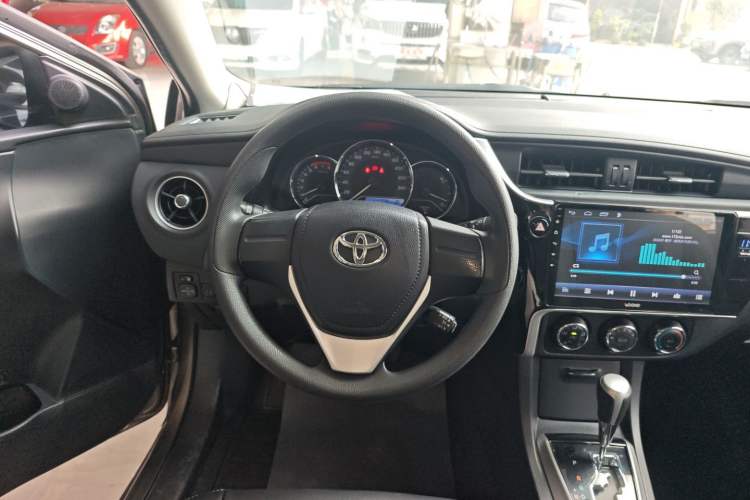 Used Toyota Corolla 2018 1.2T S-CVT GL Smart Enjoyment Version Steering Wheel