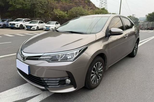 Używany Toyota Corolla 2018 1.2T S-CVT GL Smart Enjoyment Version