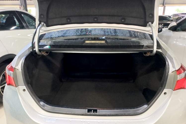 Used Toyota Corolla 2018 1.2T S-CVT GL-i Zhihui Edition Trunk