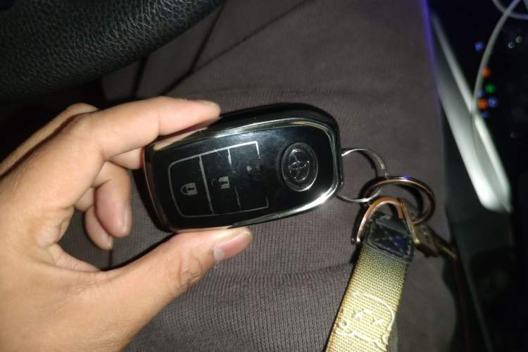 Used Toyota Corolla 2018 1.2T S-CVT GL-i Zhihui Edition Vehicle Key