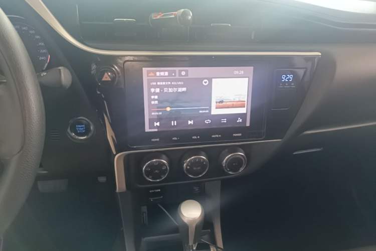 Used Toyota Corolla 2018 1.2T S-CVT GL-i Zhihui Edition Audio And AC Panel