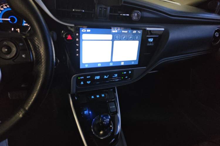 Used Toyota Corolla  Audio And AC Panel