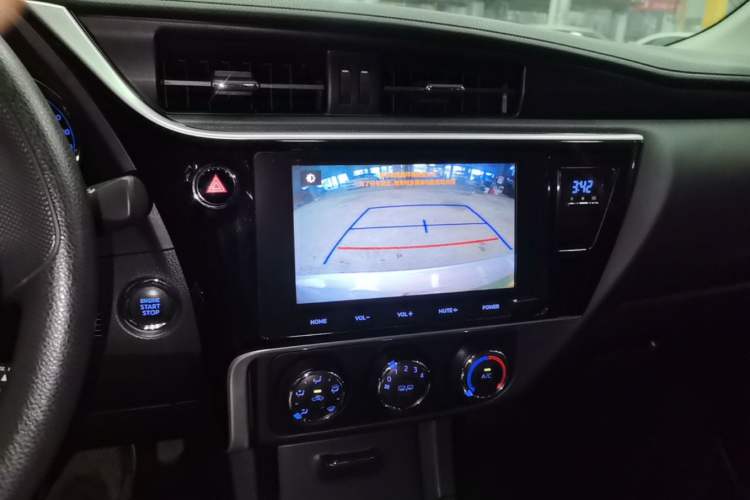 Used Toyota Corolla 2018 1.2T S-CVT GL-i Zhihui Edition Audio And AC Panel