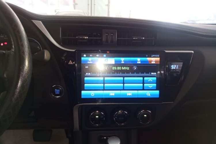 Used Toyota Corolla 2018 1.2T S-CVT GL Smart Enjoyment Version Audio And AC Panel