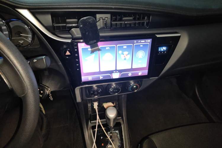 Used Toyota Corolla 2018 1.2T S-CVT GL Smart Enjoyment Version Audio And AC Panel